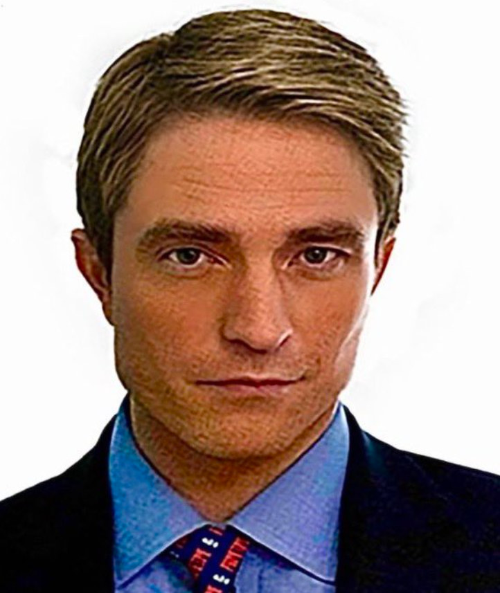 Robert Pattinson as Chris Hansen template